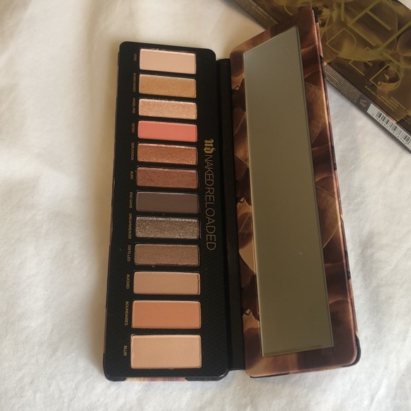 Urban Decay NAKED RELOADED eyeshadow palette - Picture 2 of 4